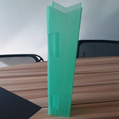 Envoltório plástico da árvore de Twinwall do triângulo oco dos protetores da árvore dos PP Corflute