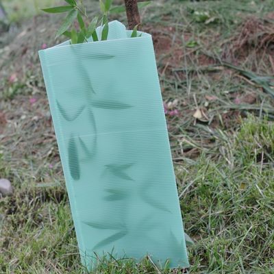 do triângulo ondulado dos protetores da árvore de 2mm Corflute protetores plásticos do tronco de árvore