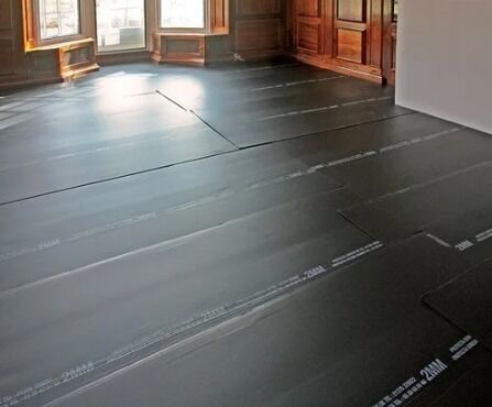 Folha de Corflute Folha de Proteção de Plástico Corrugado Eco-Amigável Reutilizável Projetada para Soluções de Proteção de Superfície de Custo